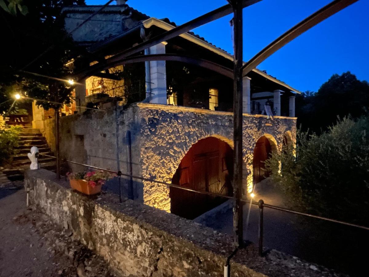 Domaine De Chanteperdrix Hotel Rosieres  Exterior photo